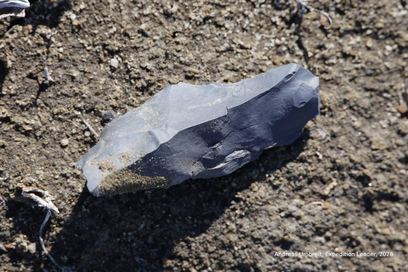 Steinzeitlicher Abbauplatz für metamorphierten Silikatschiefer in Westgrönland