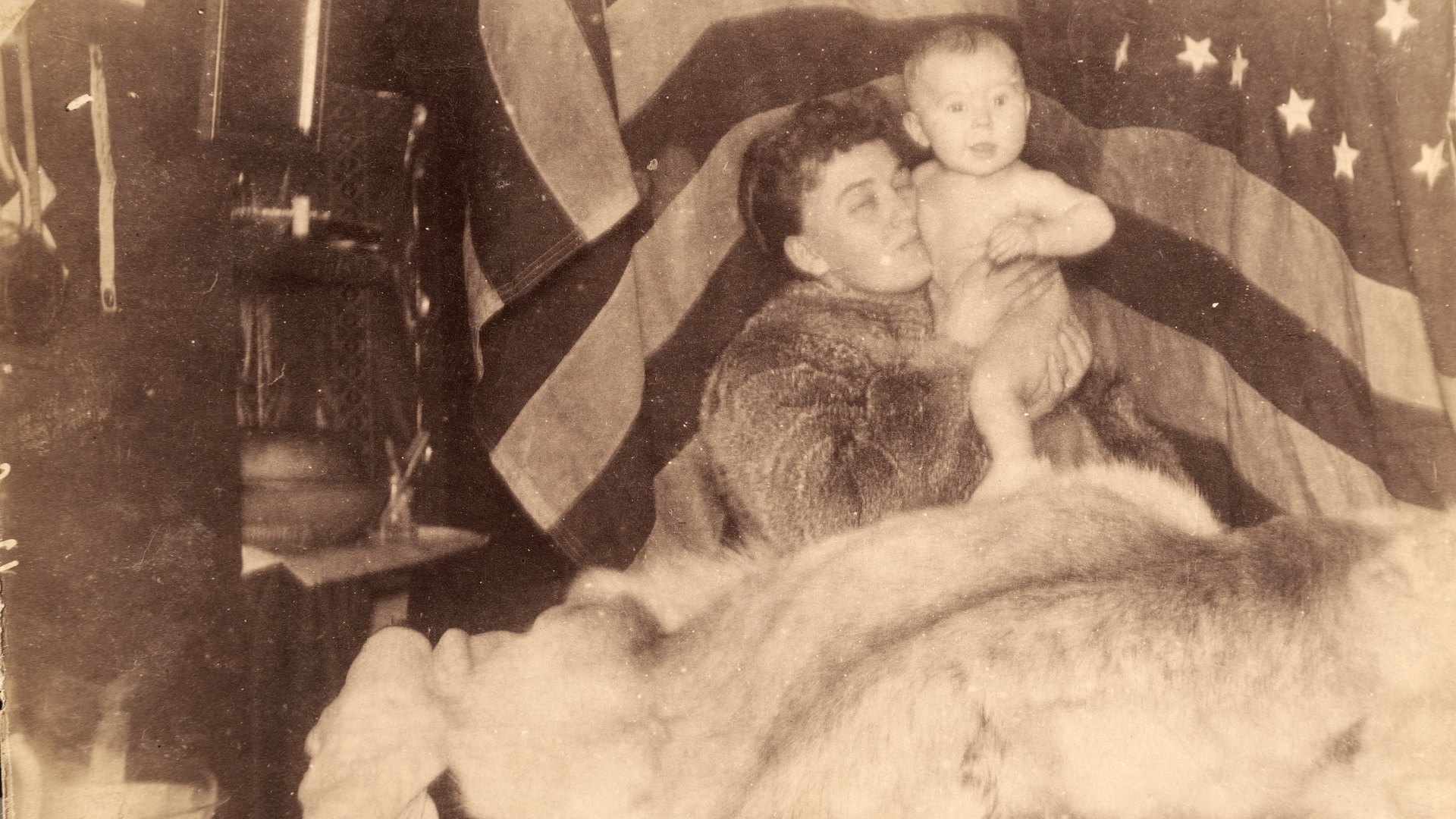 Josephine Peary mit ihrer in Grönland geborenen Tochter