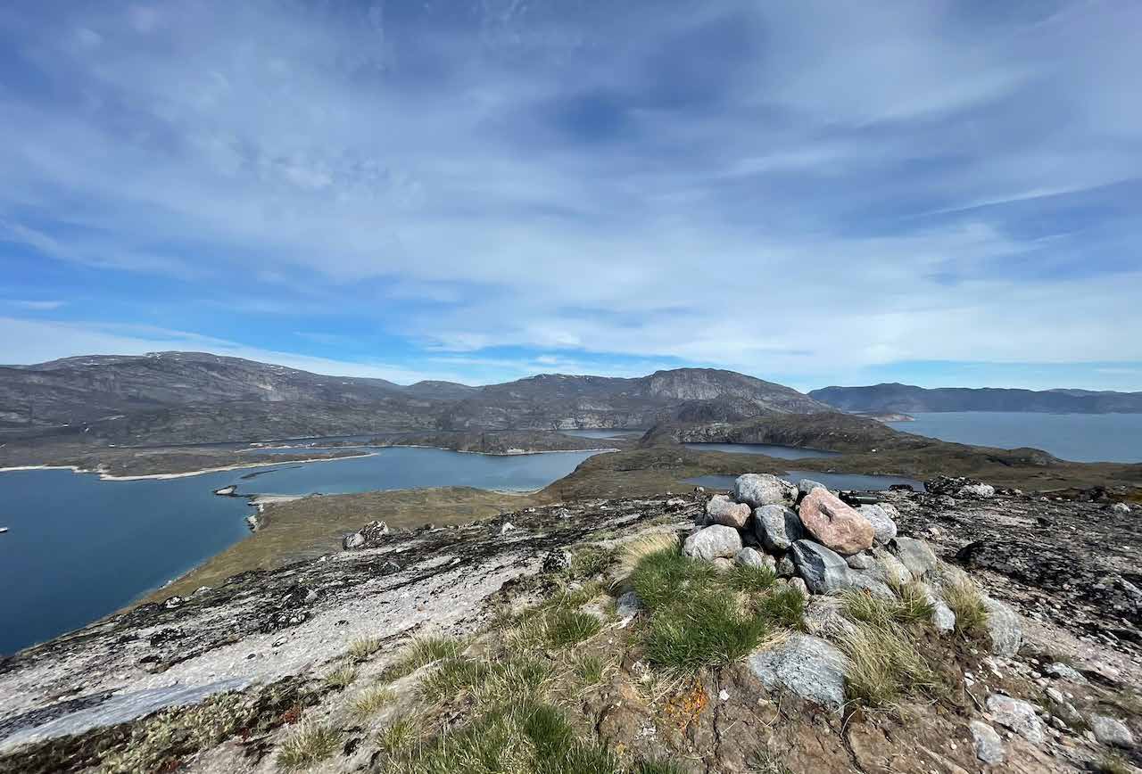 Auf dem Gletscher stehen: Wandern und Polarkreis auf einer Grönland-Expedition