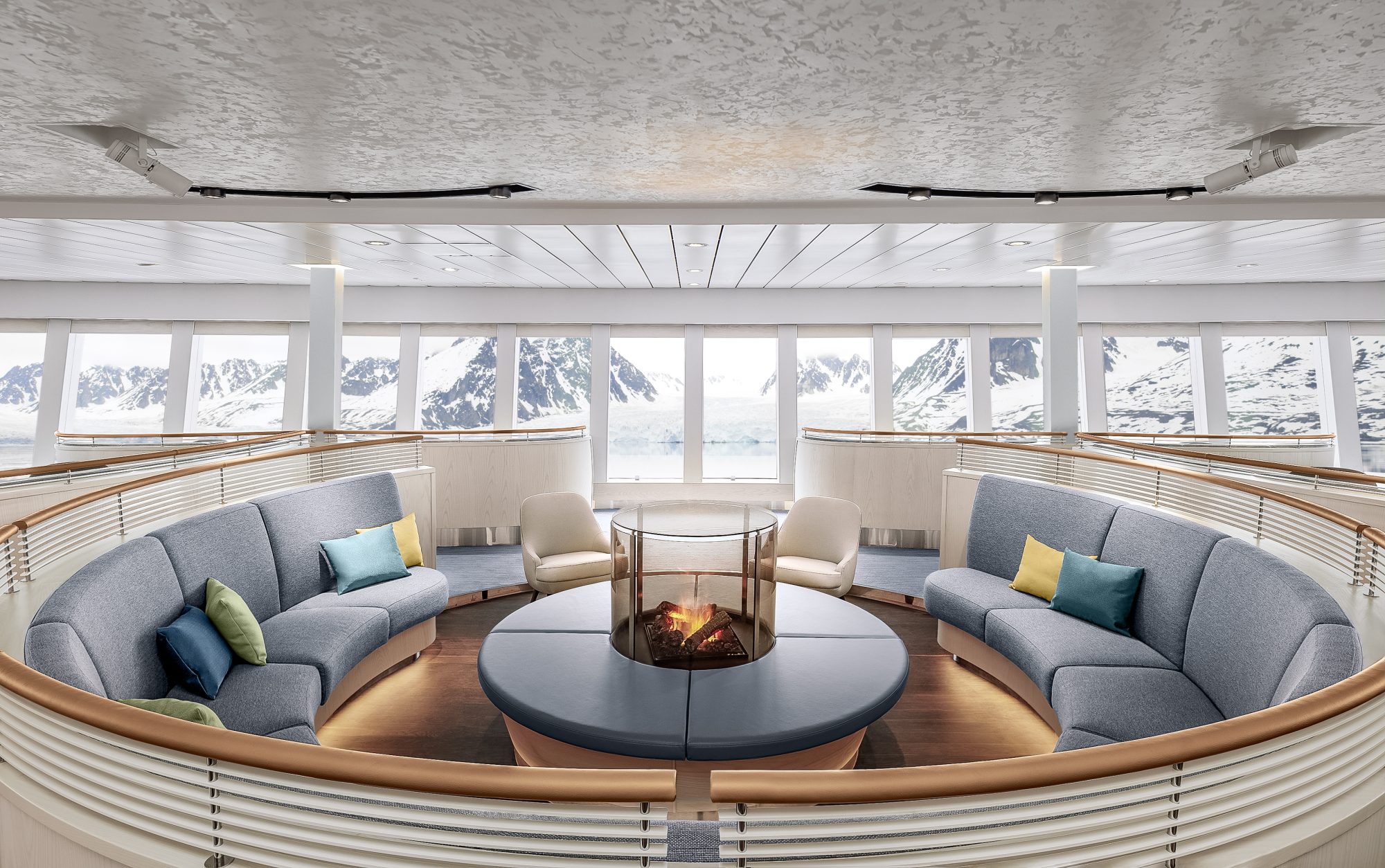 Observation Lounge — 