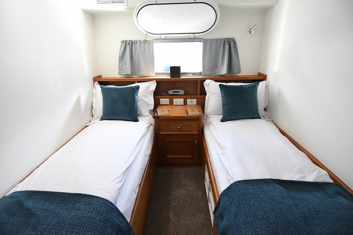 Salvin's Stateroom
