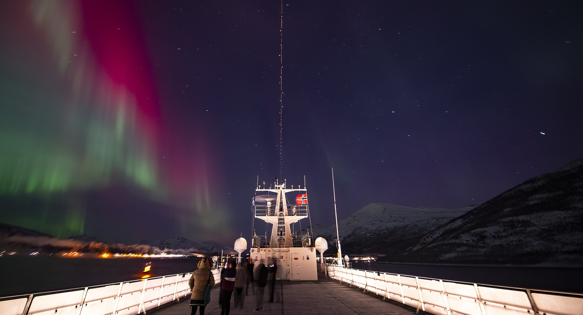 Weihnachtsfreuden in Norwegen – Eine Arktische Expedition unter dem Nordlicht  | MS SPITSBERGEN