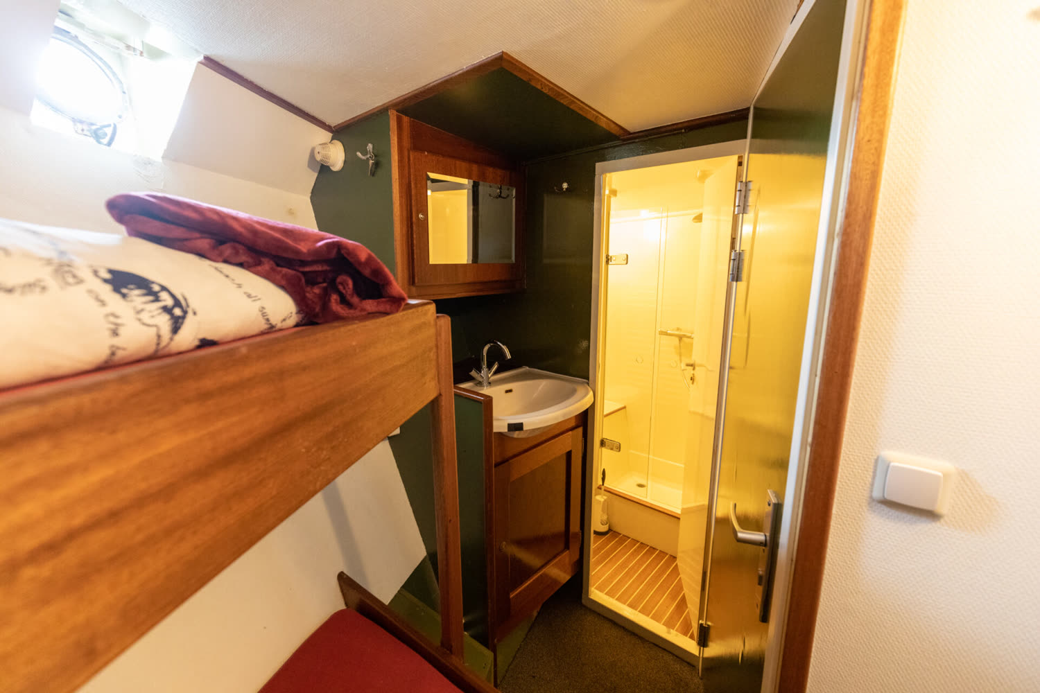Komfortkabine mit Bad en suite — 