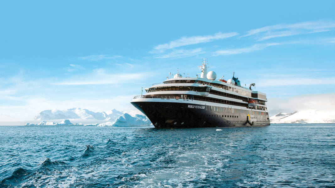 World Voyager — Aussenansicht in der Antarktis